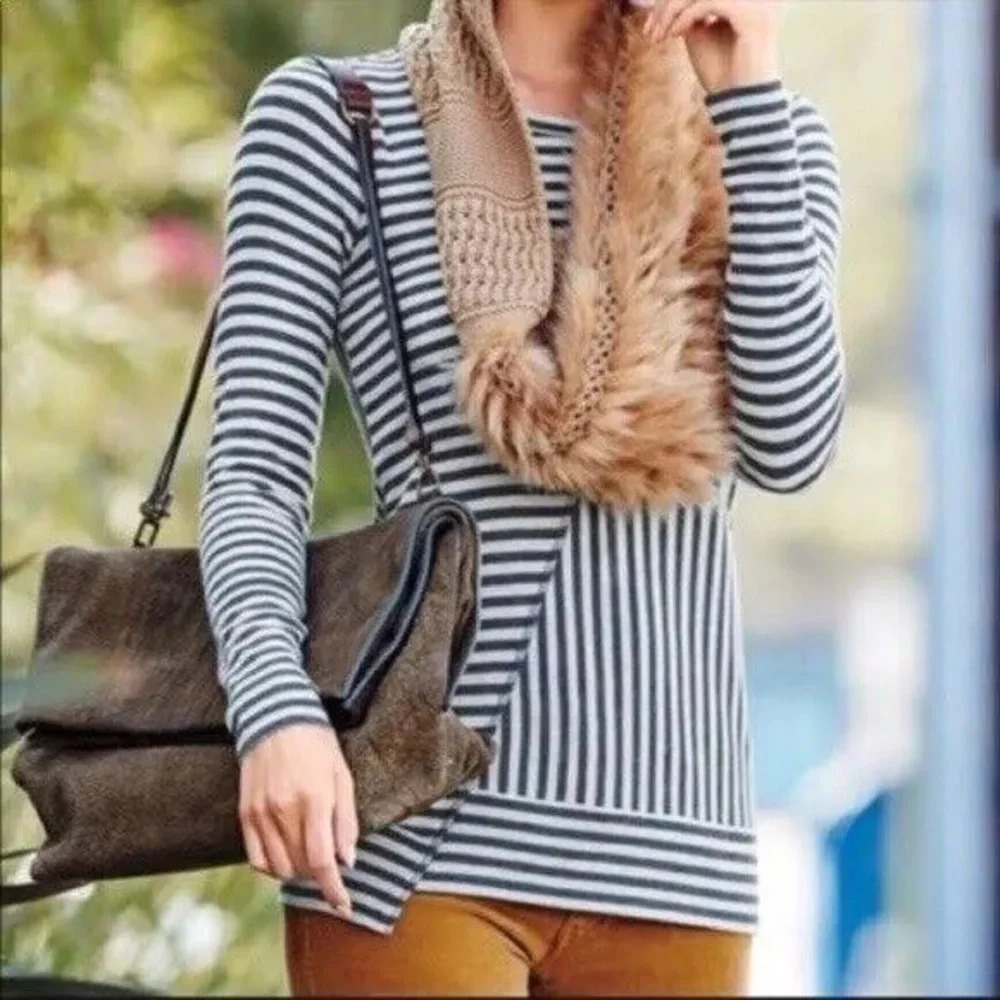 CAbi 3228 Ernest Tunic Top Medium Long Sleeve Comfy Stretch Stripe Asymmetrical